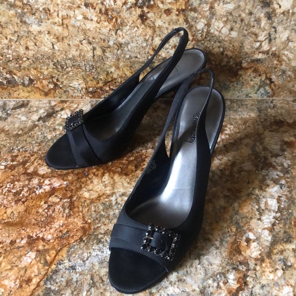 Sam & Libby Black Satin & Rhinestones sandals SZ 9 - Picture 2 of 8